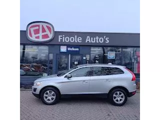 Volvo XC60 2.0 T5 Momentum Camera, PDC-A, stoelverwarming