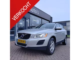 Volvo XC60 2.0 T5 Momentum Camera, PDC-A, stoelverwarming